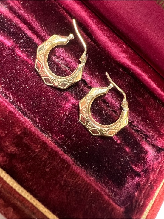 10K yellow gold bohemian hoop earrings main image 12